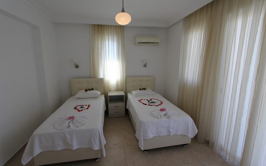 Cozy Three Bedroom Apartment Calis-Fethiye