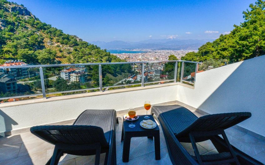 NEWLY-BUILT FURNISHED 3+2 APARTMENTS IN FETHIYE WITH SEA VIEW