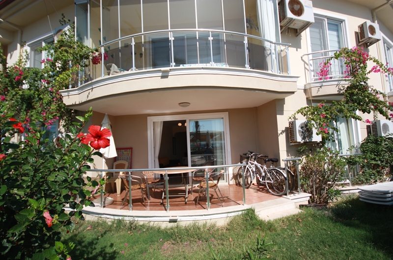 2+1 Apartment on the Beachfront Fethiye-Calis